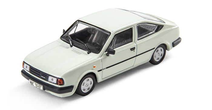 Skoda modelbil Rapid 136L - 1:43